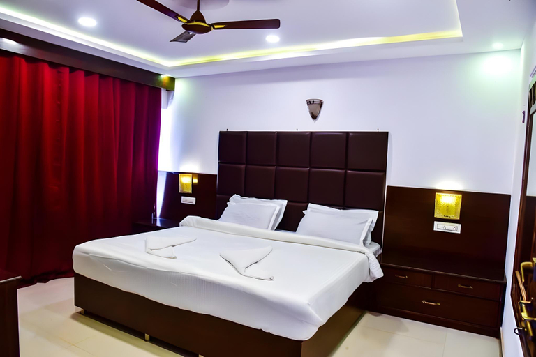 Bedroom 2, SPORTSMAN RESIDENCY (BLUE STAR), North Goa