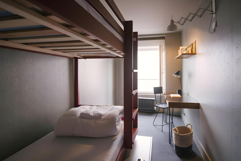 Bedroom 2, ho36 Hostel, Rhône