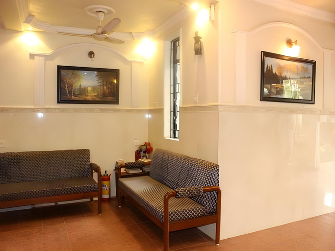 Public Area, Amigo Plaza, South Goa