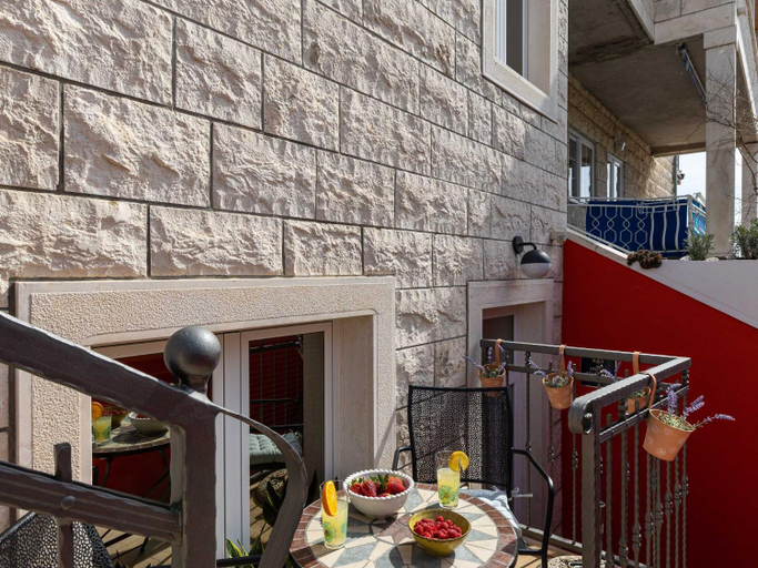 Others 5, Apartments Subrenum - Superior Studio Apartment with Small Terrace S4, Župa Dubrovačka