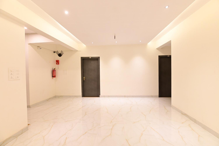 Public Area 3, Boheme, North Goa