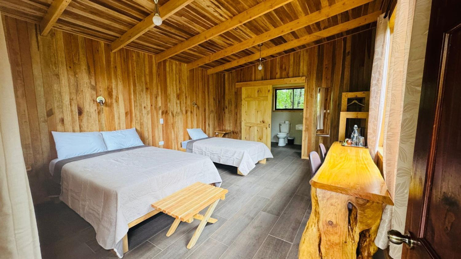 Bedroom 2, El Toucanet Lodge & Restaurante, Dota