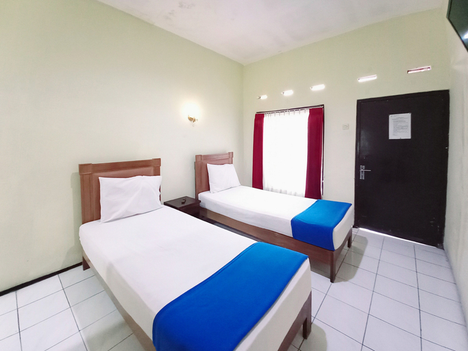 Bedroom 3, Hotel Palem Sari Syariah Batu RedPartner, Malang