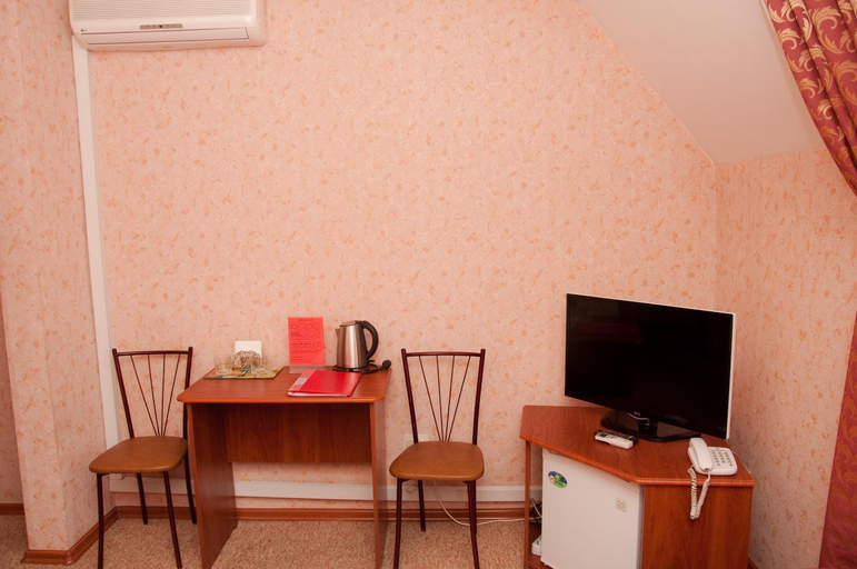 Others 4, Hotel Kolibri, Minusinskiy rayon