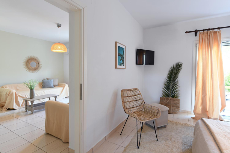 Bedroom 3, Asteras Paradise Hotel, South Aegean