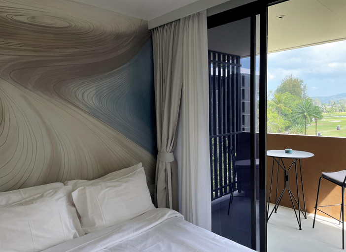 Bedroom 2, Apartments in Laguna Skypark, Pulau Phuket