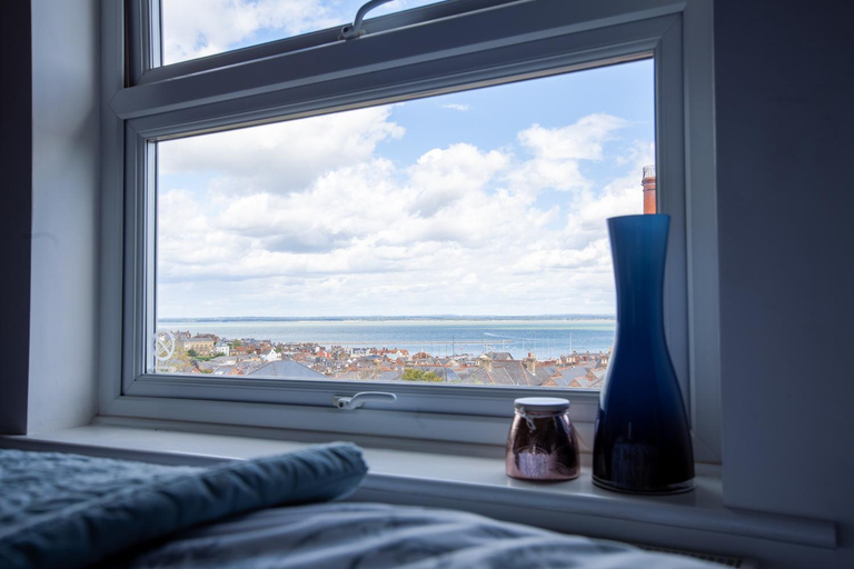 Others, The Caledon Guest House, Isle of Wight