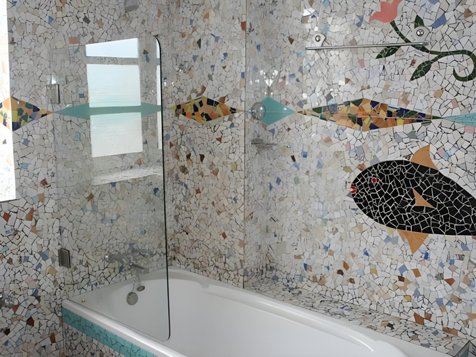 Bathroom, WelcomHeritage Panjim Peoples Hotel, North Goa