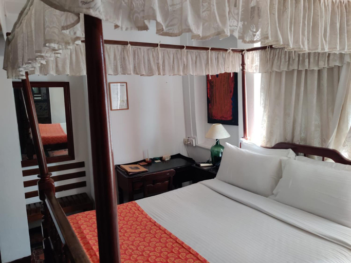 Bedroom 3, WelcomHeritage Panjim Inn Hotel, North Goa