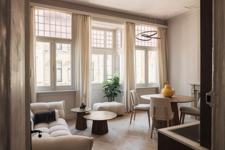 Others 2, Zurenborg Suites, Antwerpen