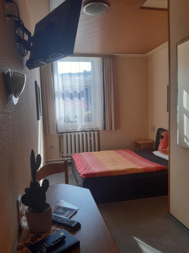 Others 3, Hotel zur Post, Vogtlandkreis