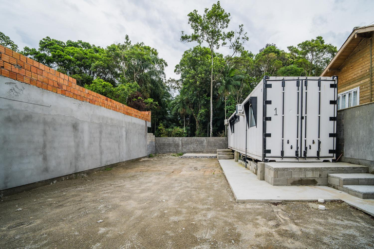 Others 4, Tiny House completa proximo a Arena OPUS, São José