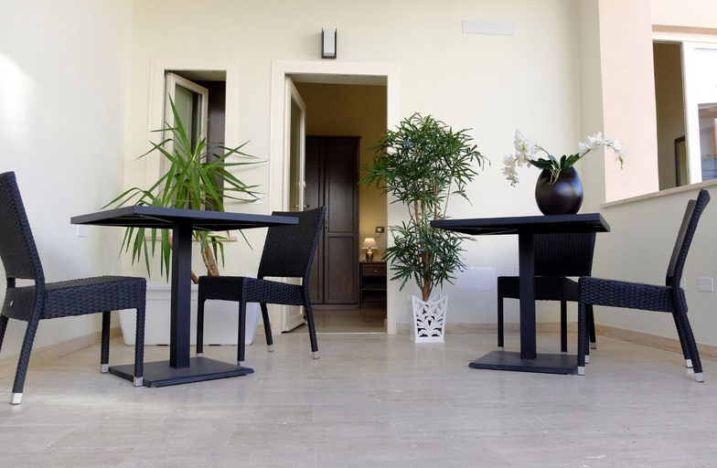 Others 4, EOS Room and Breakfast, Carbonia-Iglesias