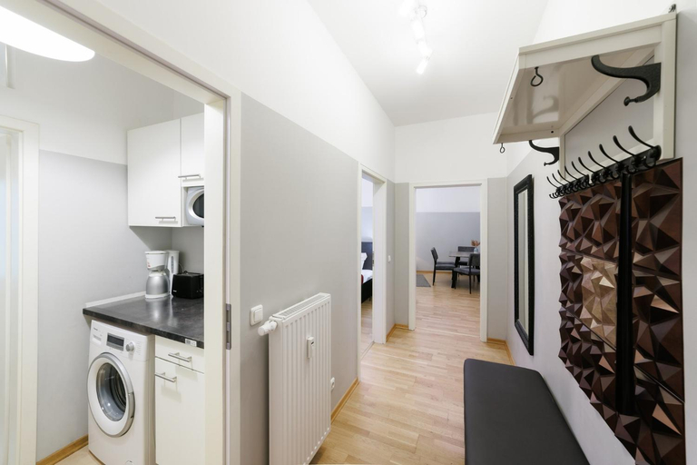 Others 4, Grand Central City Apartments Mitte Rosenthaler Platz, Berlin