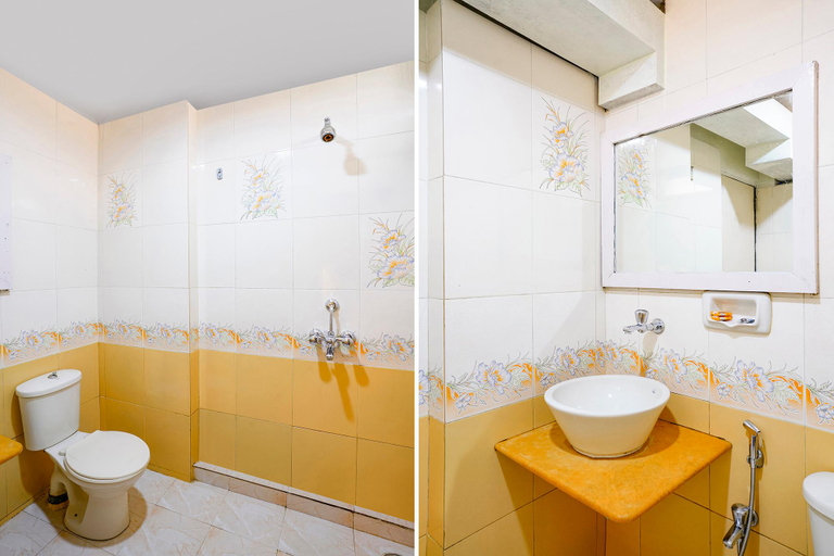 Bathroom, FabHotel Manoshanti - Nr. Big Daddy Casino, North Goa