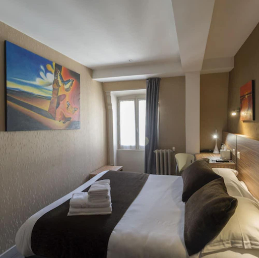 Bedroom 3, Hotel de Paris, Rhône