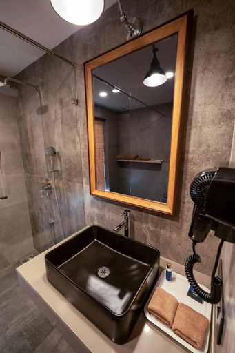 Bathroom 3, SinQ Anvaya, North Goa
