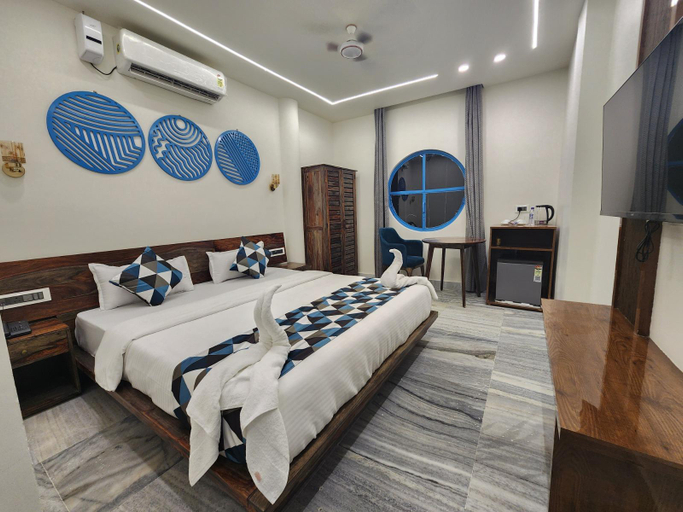 Bedroom 4, Clovera , Cuttack