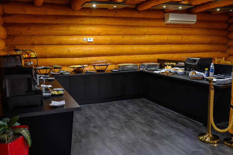 Food & Drinks 5, Hotel ZEMPLEN, Michalovce