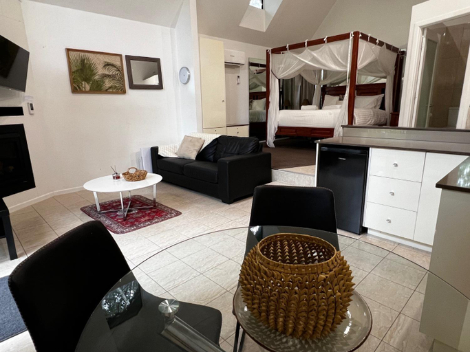 Others 5, Gallery Walk Chalets - Tamborine Mountain, Tamborine Mountain