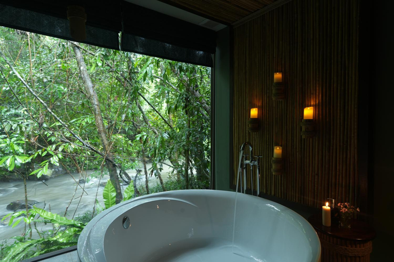 Bathroom 4, Nampien Yorla Pa, Vientiane