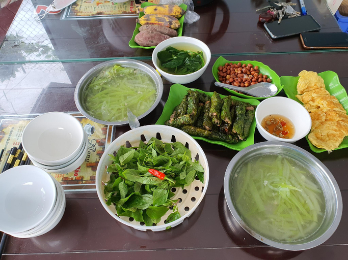 Food & Drinks, Nha Xanh Ha Long Homestays, Hạ Long