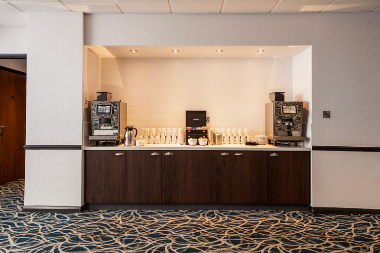 Food & Drinks 3, Felbridge Gatwick Hotel & Spa, Surrey