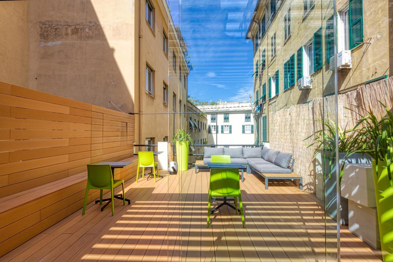 Exterior & Views 2, Hotel Doria, Genova