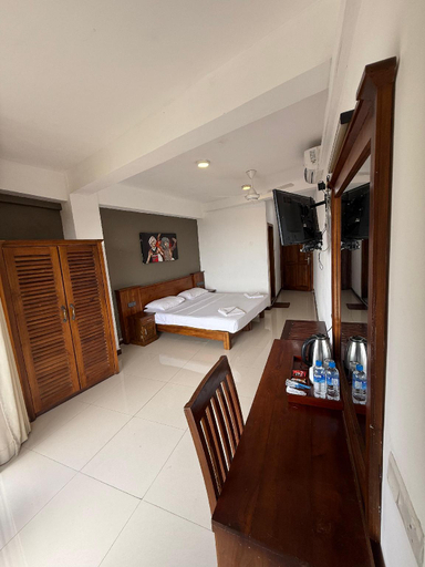 Bedroom 3, Queens Mount view Kandy, K.F.G. & G. Korale