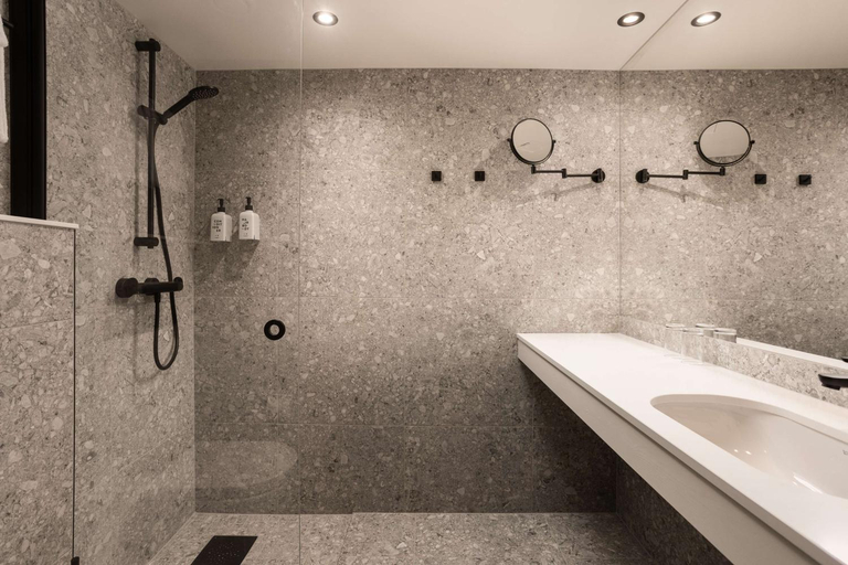 Bathroom 4, Scandic Victoria, Oslo