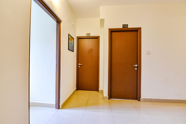 Public Area 2, Fabhotel Peak Stay, North Goa
