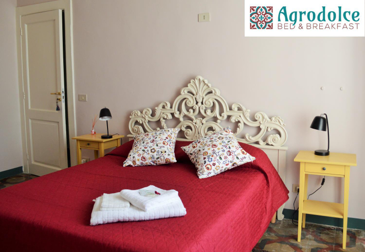 Others 5, Agrodolce, Messina