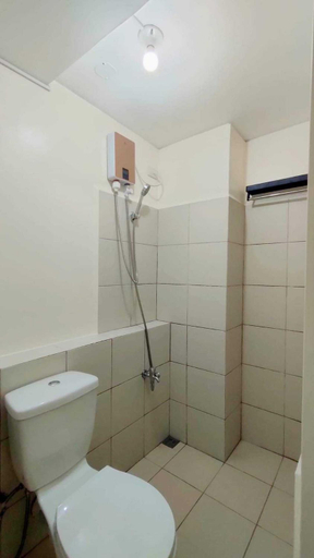 Bathroom, CAJI - Condo Transient, Pasig City