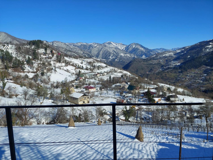Others 5, Hillside Cottage, Keda