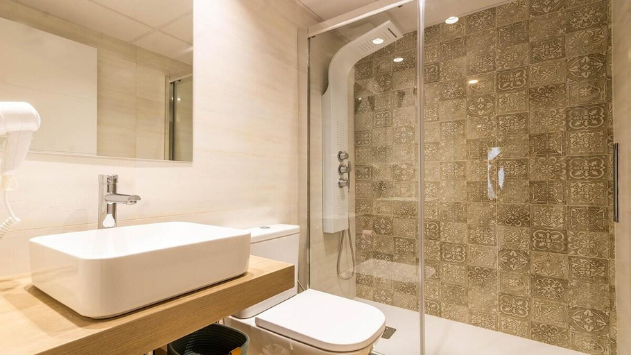 Bathroom, Apartamento La Cuadra en Centro Cordoba, Córdoba