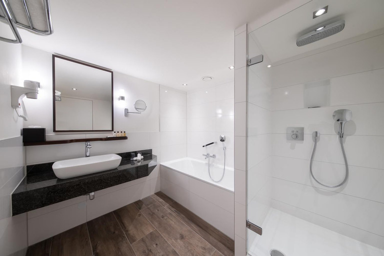 Bathroom 4, Bilderberg Garden Hotel, Amsterdam