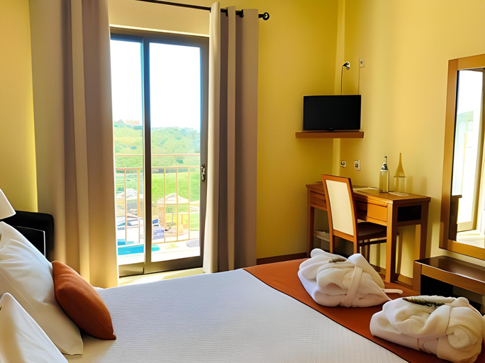 Bedroom 3, Quinta dos Poetas Nature Hotel & Apartments, Olhão