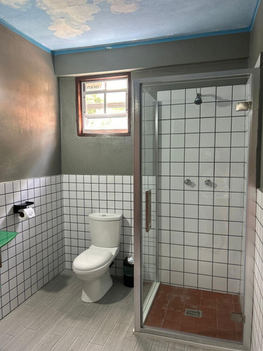 Bathroom 3, The Jungle Escape Apartment 02