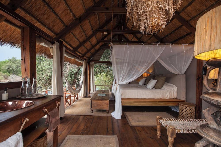 Bedroom 3, Sindabezi Island Camp, Livingstone