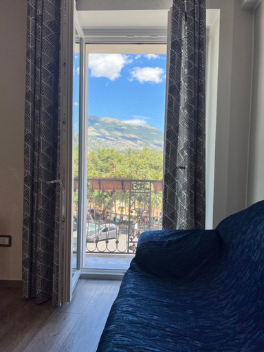 Others 4, B&B La Torre, Potenza