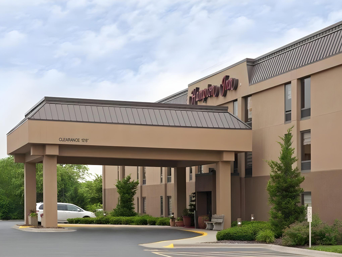 Exterior & Views, Hampton Inn Janesville, Rock
