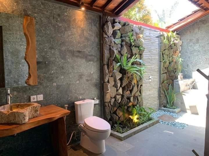 Bathroom 4, Virani Villa, Gianyar