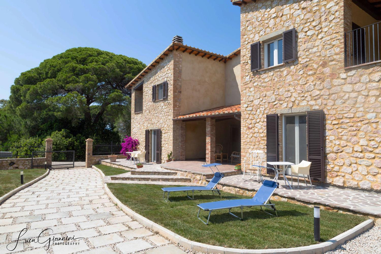 Others 5, Dimora La Fiumara, Grosseto
