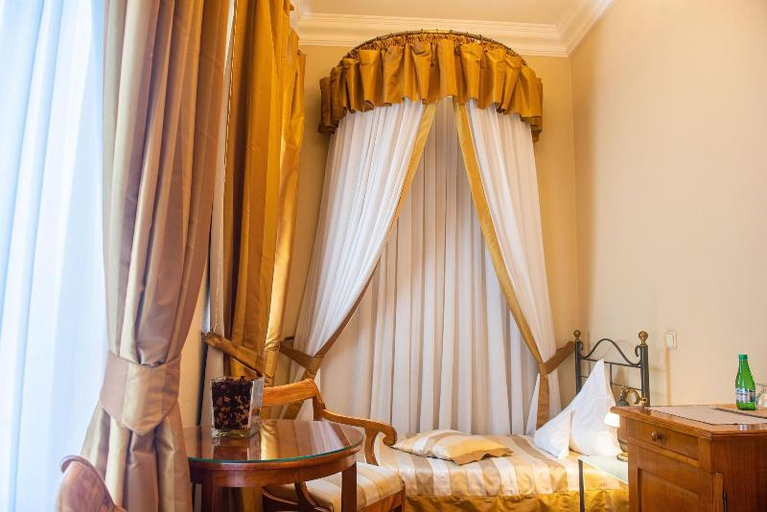 Bedroom 3, Pałac Paulinum, Jelenia Góra City