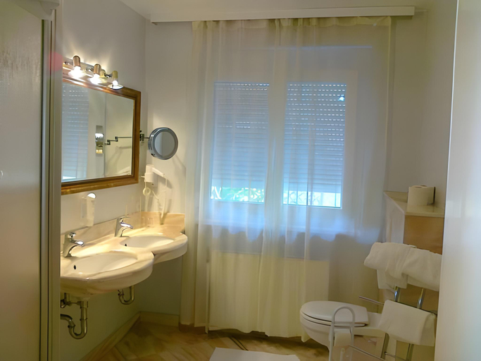 Bathroom 3, Villa am Stadtpark, Vöcklabruck
