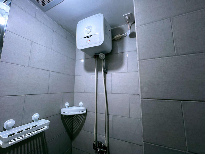 Bathroom 4, New Studio Anderson Supermall Mansion By Travelio, Surabaya