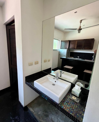 Bathroom, Hotel Aqualuna Departamento #aussiepipe, Dist. Pochutla