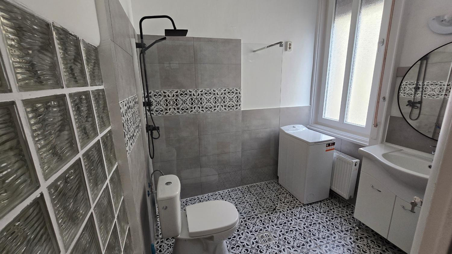 Others 4, Astoria Guesthouse, Budapesti