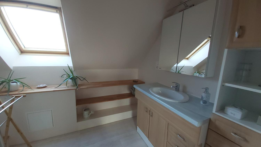 Bathroom 3, L'Oustaou du Bodo, Morbihan