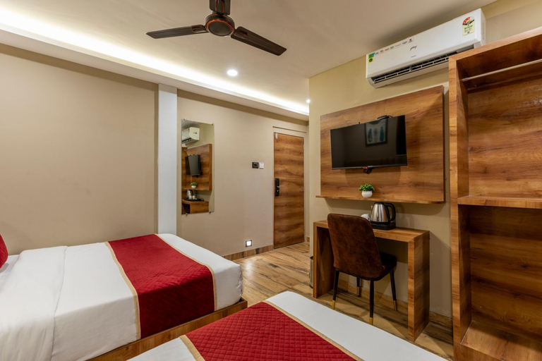Bedroom 4, Hotel Zara International, Mumbai Suburban